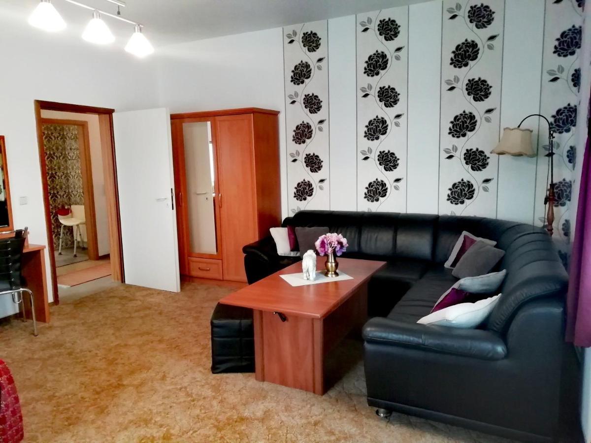 Grosse Wohnung Mit Terrasse Im Altstadtzentrum - Ferienwohnung Chiplakoff ブランケンブルク エクステリア 写真